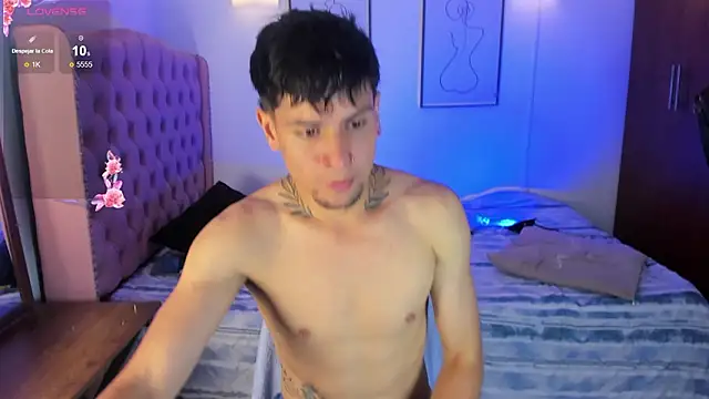 vaalentiino online show from March 20, 2026, 6:02 pm