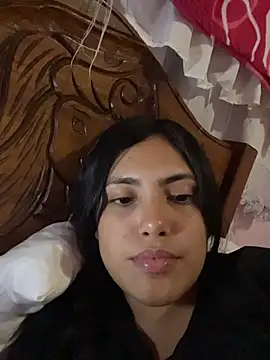 Snapshot of _Laurentt_ chatting on January 7, 2026, 4:48 am Laurentt online show from January 7, 2026, 4:48 am