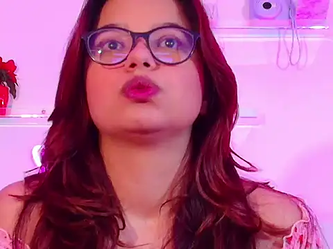 AliceVega1 online show from January 8, 2026, 5:10 am