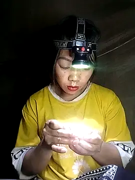 anna-can online show from February 27, 2026, 5:40 am