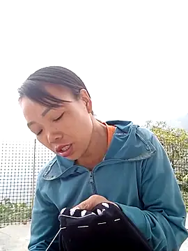 Snapshot of anna-can chatting on March 10, 2026, 4:17 am anna-can online show from March 10, 2026, 4:17 am