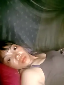 Snapshot of anna-can chatting on April 2, 2026, 3:53 pm anna-can online show from April 2, 2026, 3:53 pm