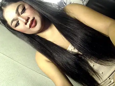shadow-goddess online show from July 14, 2026, 7:57 am