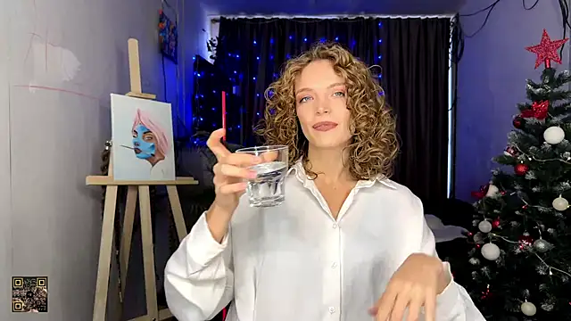 Snapshot of Miss_Monroe chatting on December 15, 2025, 7:45 am Miss Monroe online show from December 15, 2025, 7:45 am