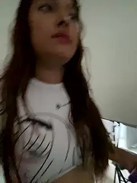 Snapshot of Emily_Jonness_ chatting on January 14, 2026, 11:38 am Emily Jonness online show from January 14, 2026, 11:38 am