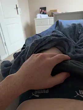 angei094 online show from December 14, 2025, 8:52 am