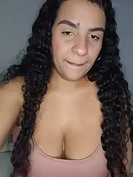 Snapshot of hot_bruntte chatting on July 19, 2026, 5:55 am hot bruntte online show from July 19, 2026, 5:55 am