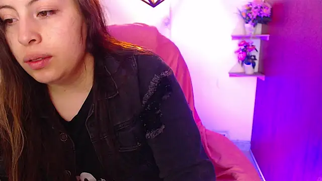 Snapshot of dany_bannany chatting on April 12, 2026, 4:01 pm dany bannany online show from April 12, 2026, 4:01 pm