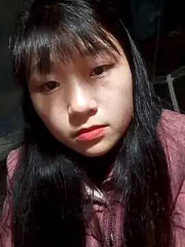 hinata-xx online show from December 14, 2025, 6:41 am