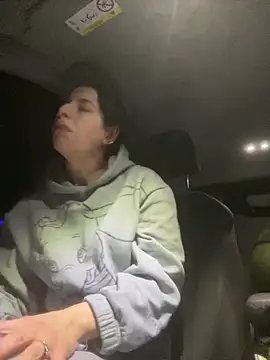 Snapshot of coupledeea chatting on January 17, 2026, 7:17 pm coupledeea online show from January 17, 2026, 7:17 pm