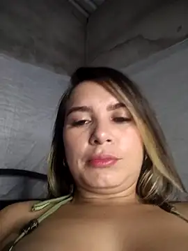 Charlott smi online show from April 14, 2026, 5:52 pm