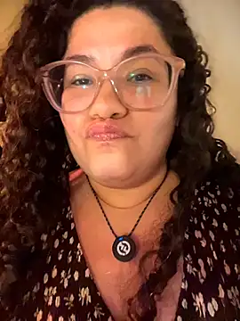 VanesssaMilf  online show from February 25, 2026, 3:38 am