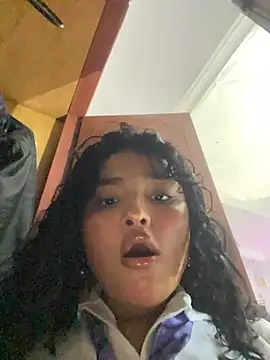 ladulcemary  online show from February 18, 2026, 2:46 pm