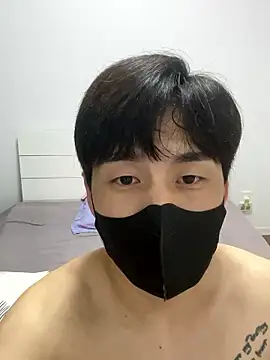 Snapshot of kimze7 chatting on January 9, 2026, 8:21 pm kimze7 online show from January 9, 2026, 8:21 pm