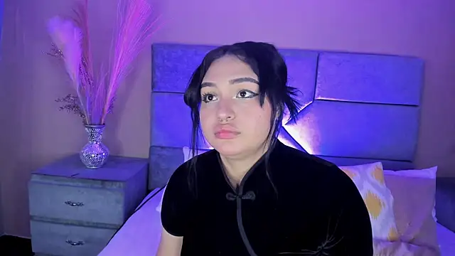 Snapshot of NaomySakura chatting on April 25, 2026, 8:28 pm NaomySakura online show from April 25, 2026, 8:28 pm