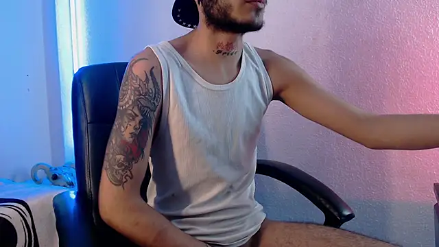 Snapshot of kingdani_hot chatting on January 8, 2026, 2:36 am kingdani hot online show from January 8, 2026, 2:36 am