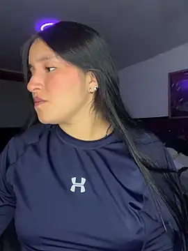 Snapshot of Agatta-X chatting on January 7, 2026, 1:46 pm Agatta-X online show from January 7, 2026, 1:46 pm