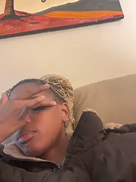 xSATIVAx online show from April 26, 2026, 1:09 pm