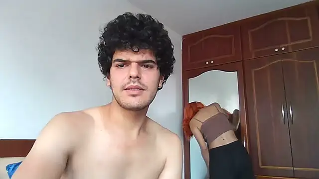 Hot Contrasts online show from March 27, 2026, 7:13 pm