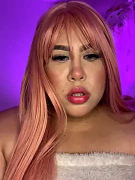 Mia Carters online show from December 21, 2025, 1:02 am