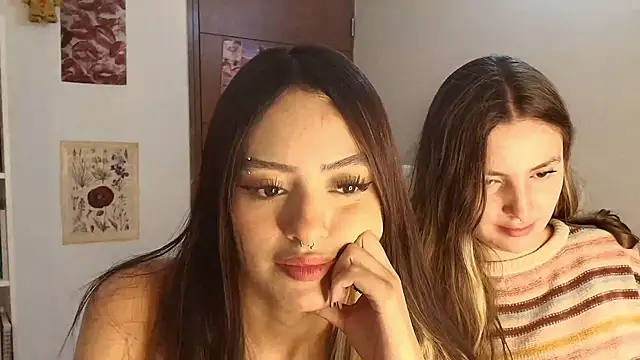 Snapshot of misstresandbonnie chatting on January 6, 2026, 7:23 am misstresandbonnie online show from January 6, 2026, 7:23 am