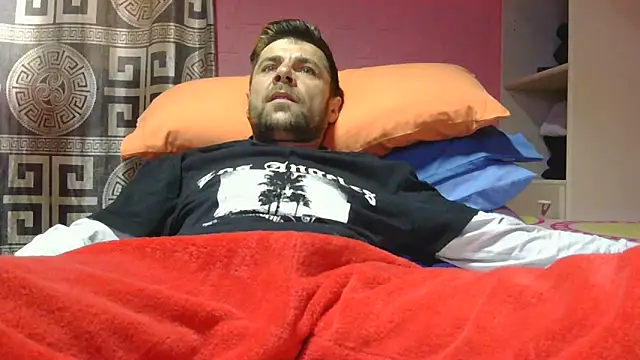 Snapshot of Pintiliescu chatting on March 22, 2026, 9:23 am Pintiliescu online show from March 22, 2026, 9:23 am