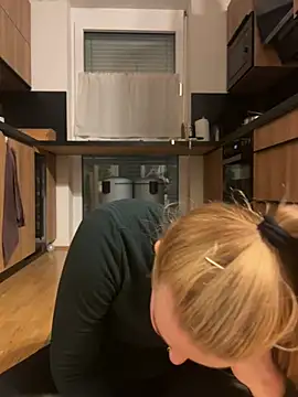 Snapshot of Annas_G chatting on January 8, 2026, 7:38 pm Annas G online show from January 8, 2026, 7:38 pm