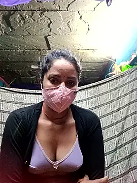 Poonam8080 online show from December 17, 2025, 12:16 am