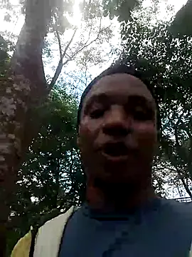 Snapshot of Andreskelly chatting on April 3, 2026, 7:01 pm Andreskelly online show from April 3, 2026, 7:01 pm