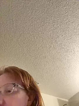 Lenaravenswood online show from March 3, 2026, 6:41 am