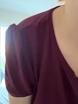 Lenaravenswood online show from March 7, 2026, 8:39 pm