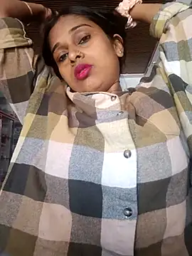 nehakapoor89 online show from February 11, 2026, 6:51 am