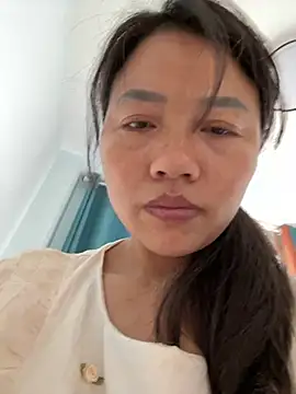 cmvoo online show from April 10, 2026, 3:45 am