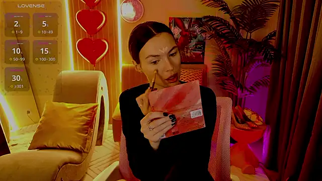 MaxinCarroll online show from February 23, 2026, 5:05 am