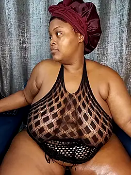 Snapshot of ChoklitBerryXX chatting on May 3, 2026, 8:26 pm ChoklitBerryXX online show from May 3, 2026, 8:26 pm