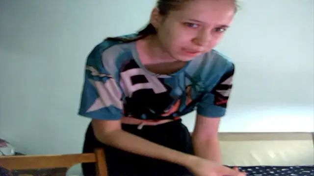 Annette meow1 online show from March 16, 2026, 8:18 am