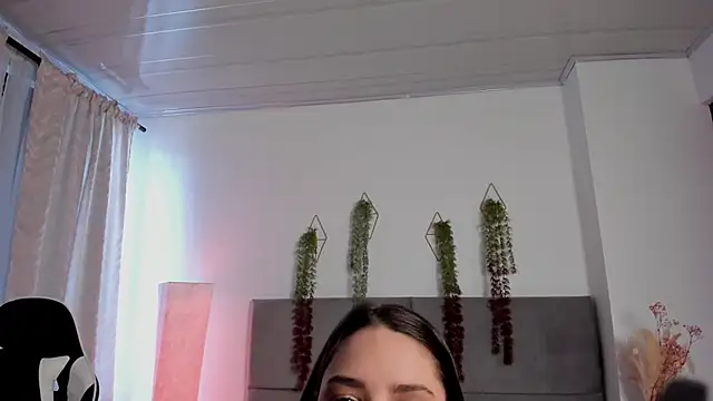 JulietaSnow online show from May 17, 2026, 3:30 pm