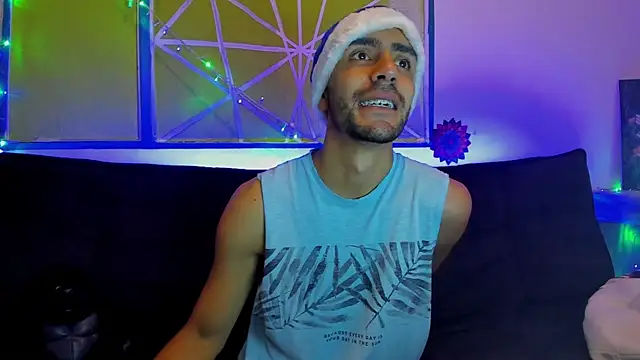 Snapshot of Lord_Apolo chatting on December 22, 2025, 1:30 pm Lord Apolo online show from December 22, 2025, 1:30 pm