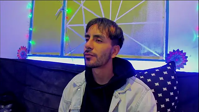 Snapshot of Lord_Apolo chatting on January 8, 2026, 1:35 pm Lord Apolo online show from January 8, 2026, 1:35 pm