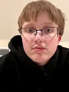 Lassie Cassie online show from December 18, 2025, 10:05 pm