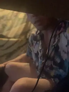 Snapshot of Ldnick69 chatting on February 9, 2026, 1:04 pm Ldnick69 online show from February 9, 2026, 1:04 pm