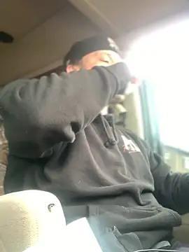 Ldnick69 online show from March 15, 2026, 4:35 pm