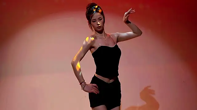 Snapshot of NEW-DAY chatting on February 2, 2026, 3:38 am NEW-DAY online show from February 2, 2026, 3:38 am