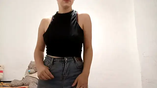 Snapshot of ClarisaCalvary chatting on December 22, 2025, 5:43 pm ClarisaCalvary online show from December 22, 2025, 5:43 pm