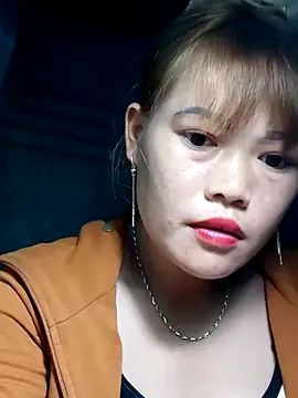 yana-zz online show from March 25, 2026, 6:36 pm