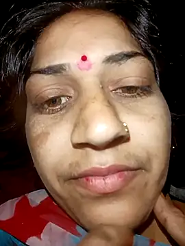 Snapshot of Chayna_singh chatting on December 15, 2025, 12:15 am Chayna singh online show from December 15, 2025, 12:15 am