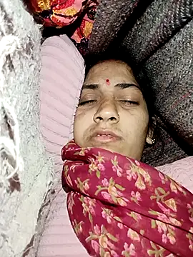 Snapshot of Chayna_singh chatting on January 8, 2026, 12:02 am Chayna singh online show from January 8, 2026, 12:02 am