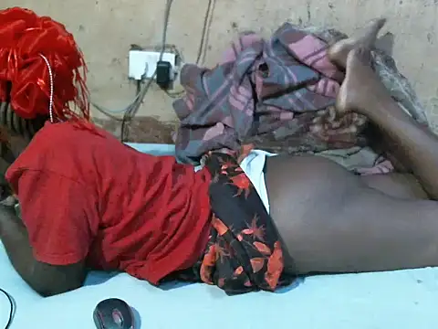 SEXY-NAIMA online show from April 19, 2026, 6:10 pm