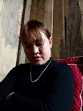 Snapshot of -myaa- chatting on December 22, 2025, 2:36 pm -myaa- online show from December 22, 2025, 2:36 pm