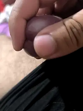 Snapshot of Ronaldsex25 chatting on January 13, 2026, 9:31 pm Ronaldsex25 online show from January 13, 2026, 9:31 pm